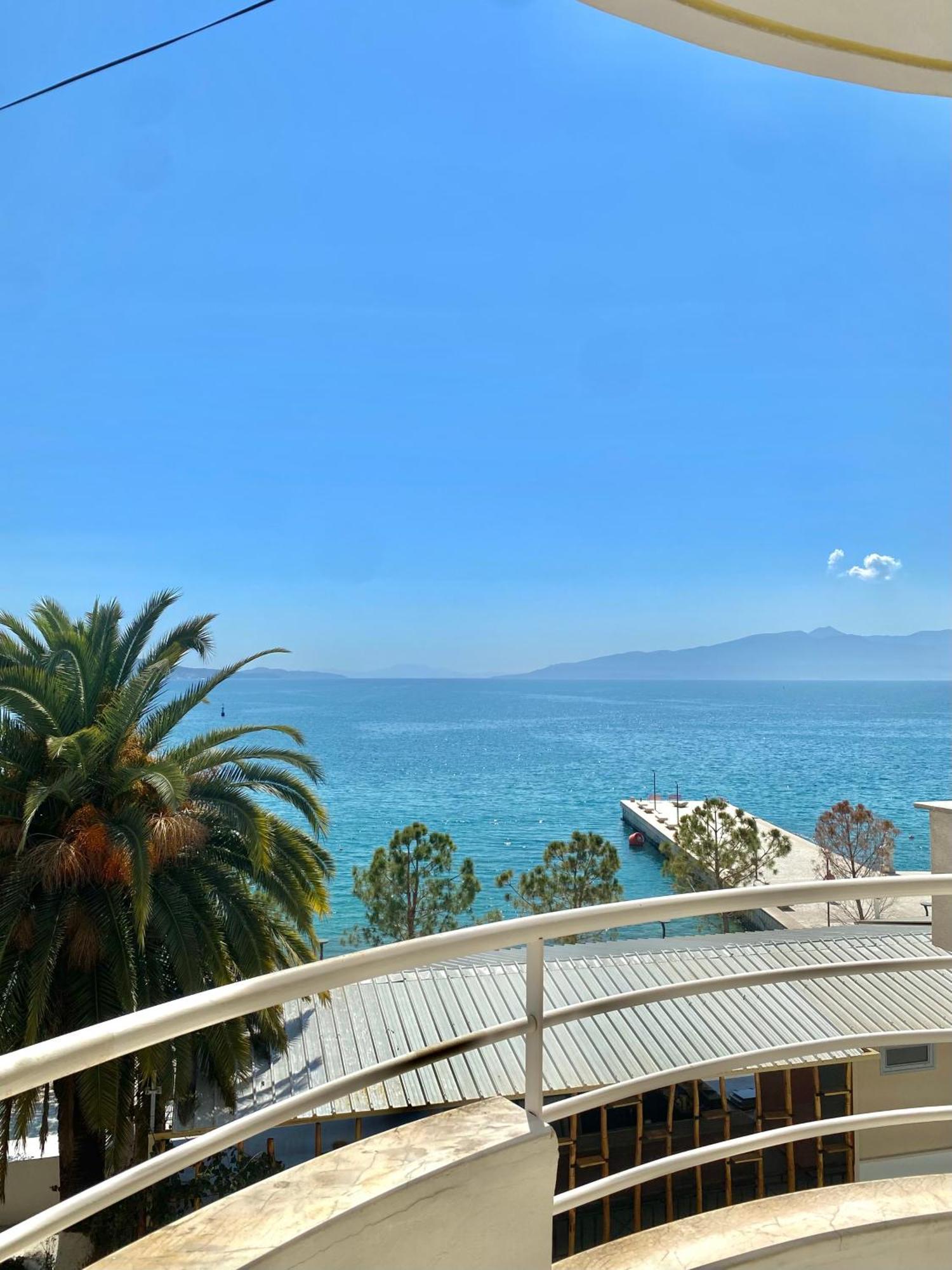 Caramel Sun Studios Apts Saranda Extérieur photo